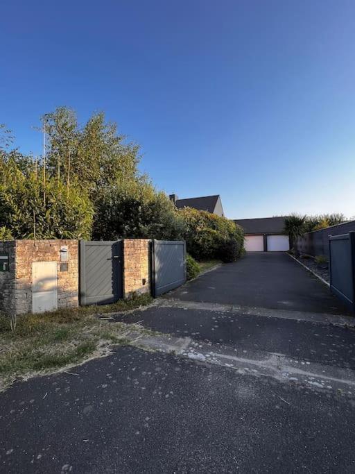La Maison Rose - Avec Grand Jardin Clos A 300M De La Mer Hauteville-sur-Mer ภายนอก รูปภาพ